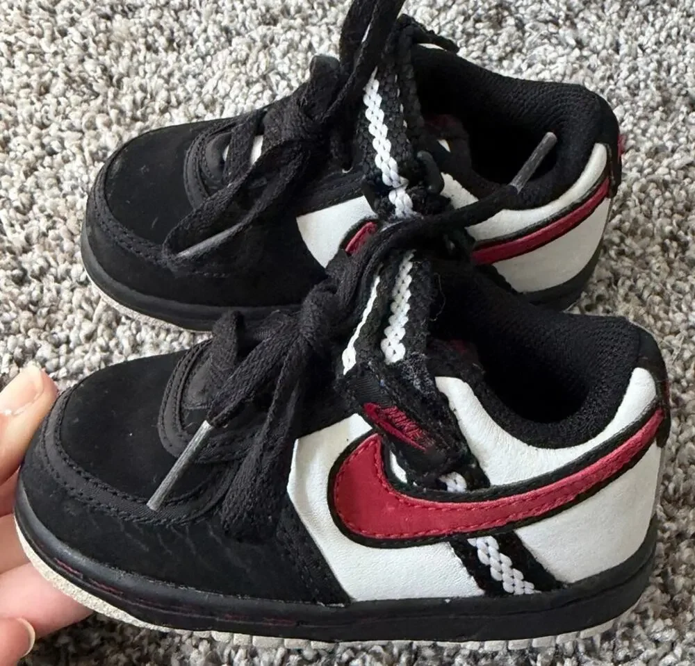 Nike vandal low toddler size 5.5